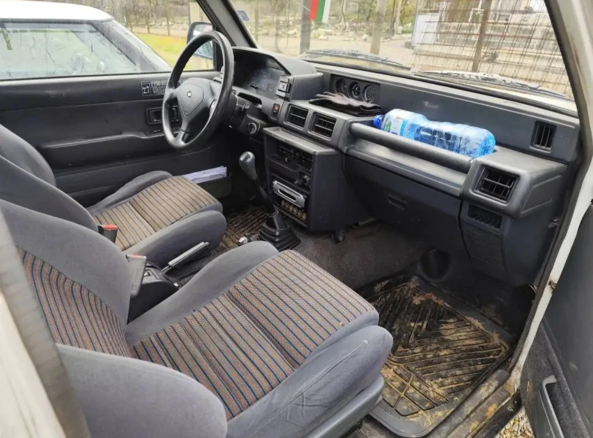 Daihatsu Feroza 1.6, снимка 8 - Автомобили и джипове - 54058167