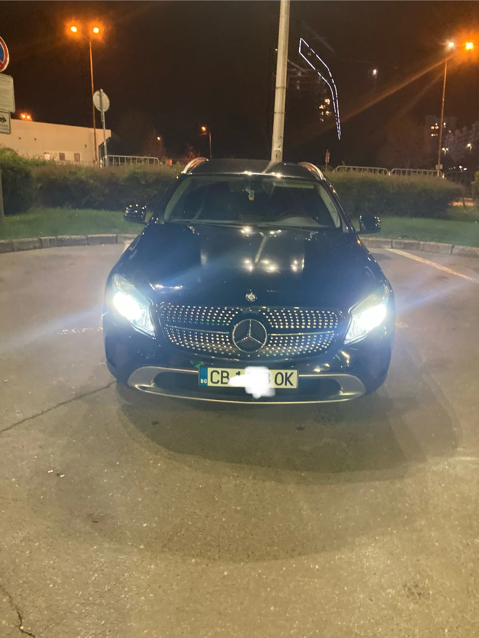 Mercedes-Benz GLA 200 AMG style Germany, снимка 2 - Автомобили и джипове - 54222325