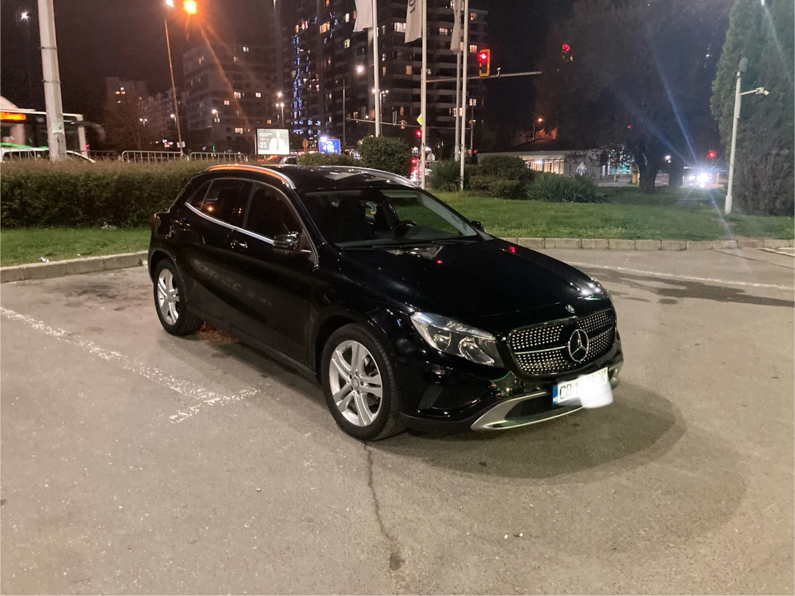 Mercedes-Benz GLA 200 AMG style Germany, снимка 7 - Автомобили и джипове - 54222325