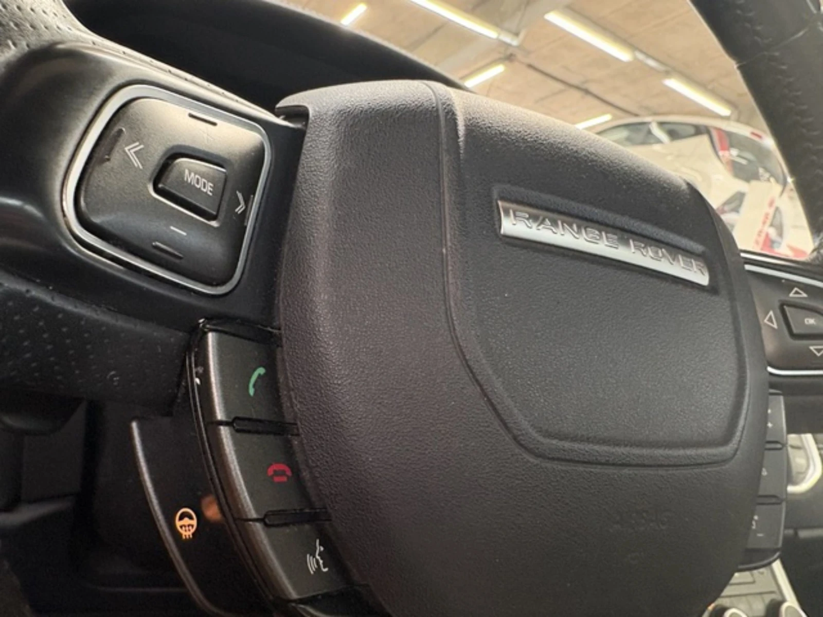 Land Rover Range Rover Evoque Si4 | AWD | Всички екстри | Сервизна история, снимка 13 - Автомобили и джипове - 54857036