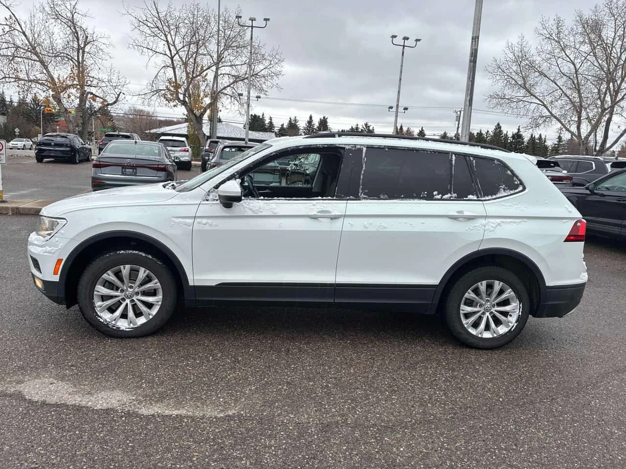 VW Tiguan * TRENDLINE * CARFAX * ����������� | Mobile.bg � ����������� 2