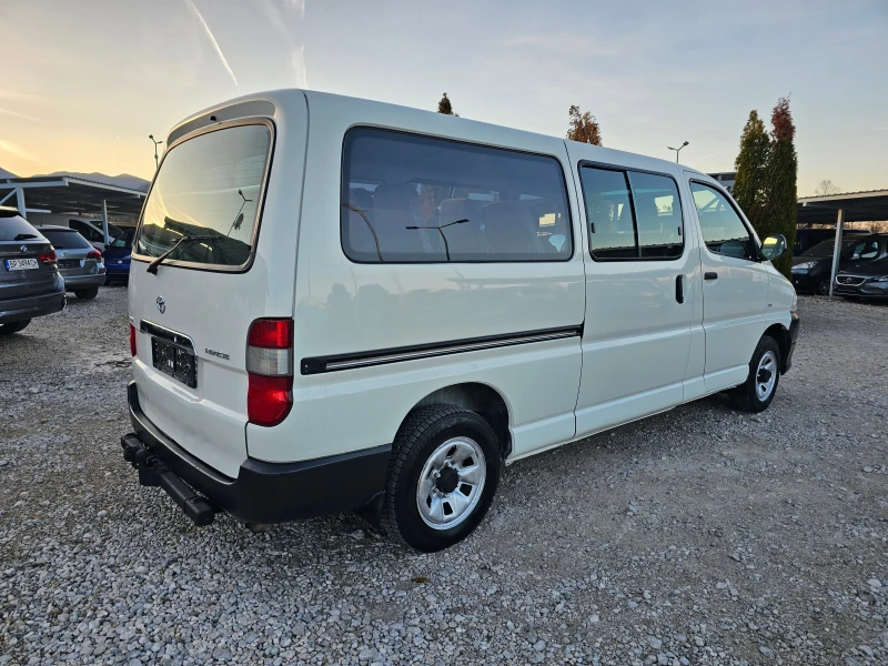 Toyota Hiace 2.5D4D 4X4, снимка 5 - Бусове и автобуси - 48137926