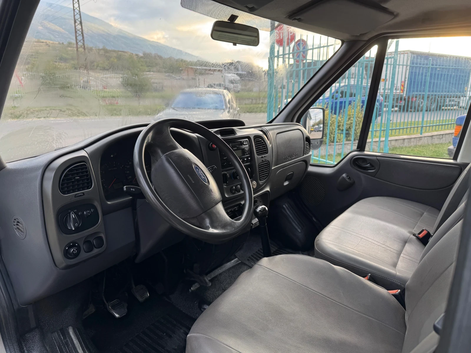 Ford Transit 2.4TDI* 135к.с* Тристранен самосвал - изображение 2