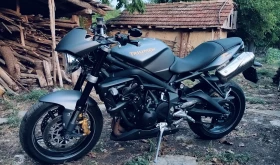 ������ Triumph Street Tripl...