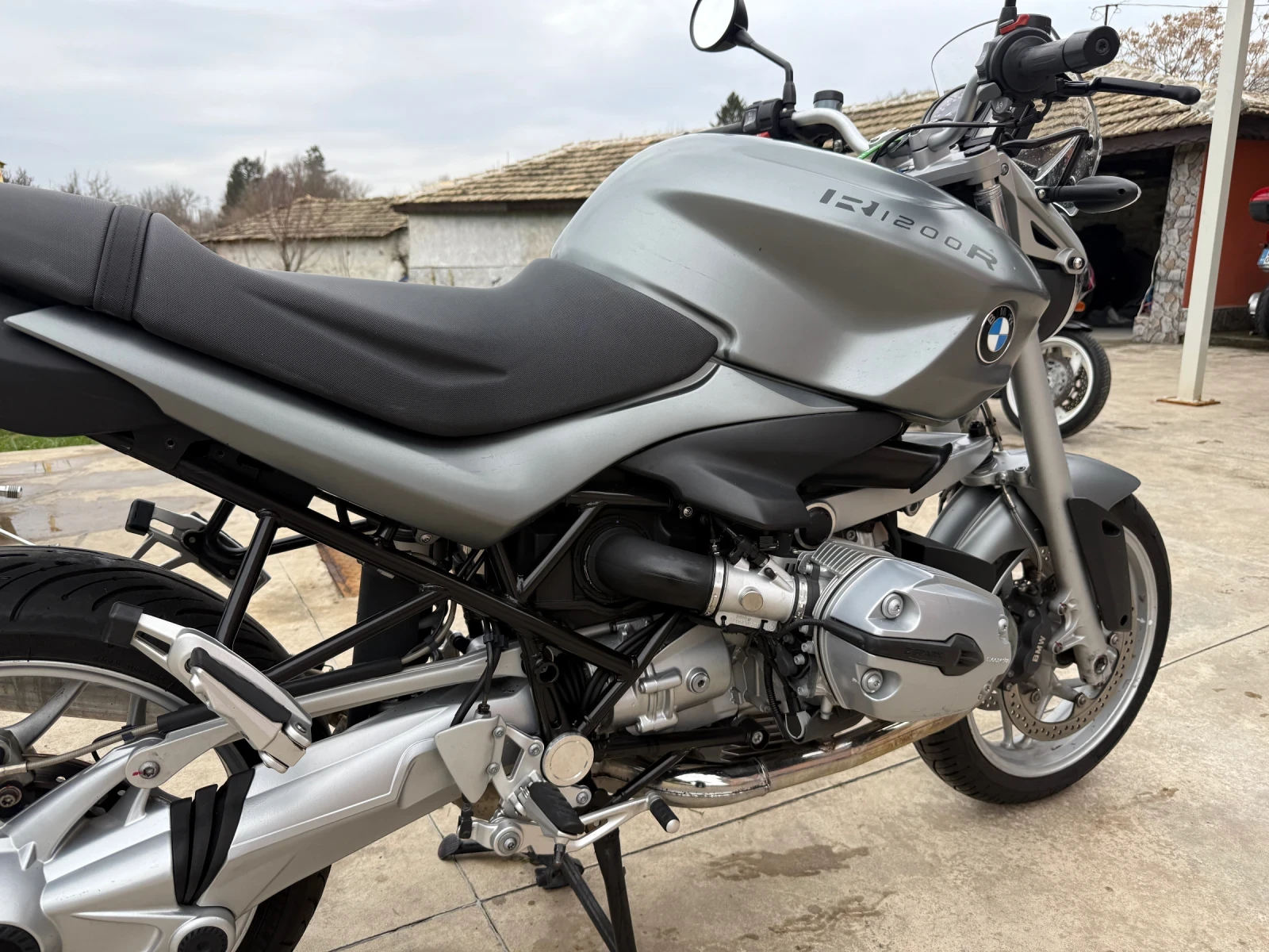 BMW R 1200R, снимка 4 - Мотоциклети и мототехника - 53964862