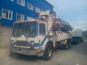 Бетон помпа Друга марка MACK MP 690C, снимка 1