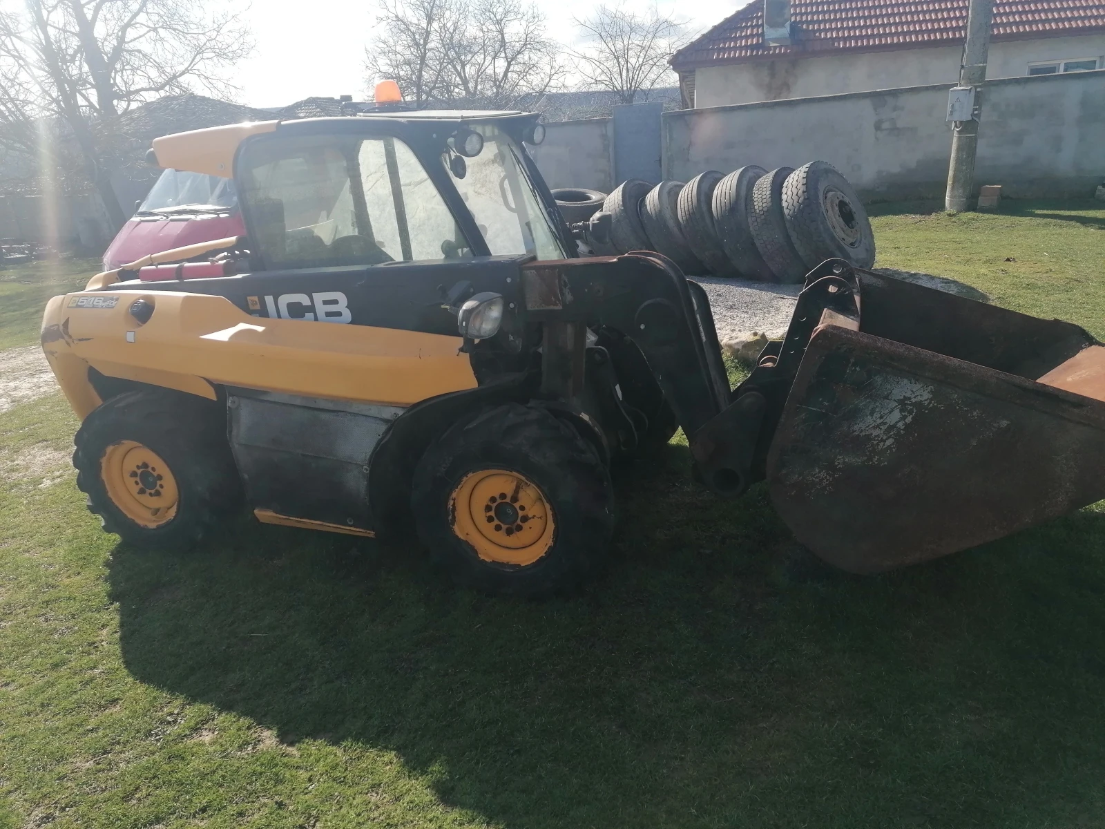 Телескопични товарачи JCB agri 40