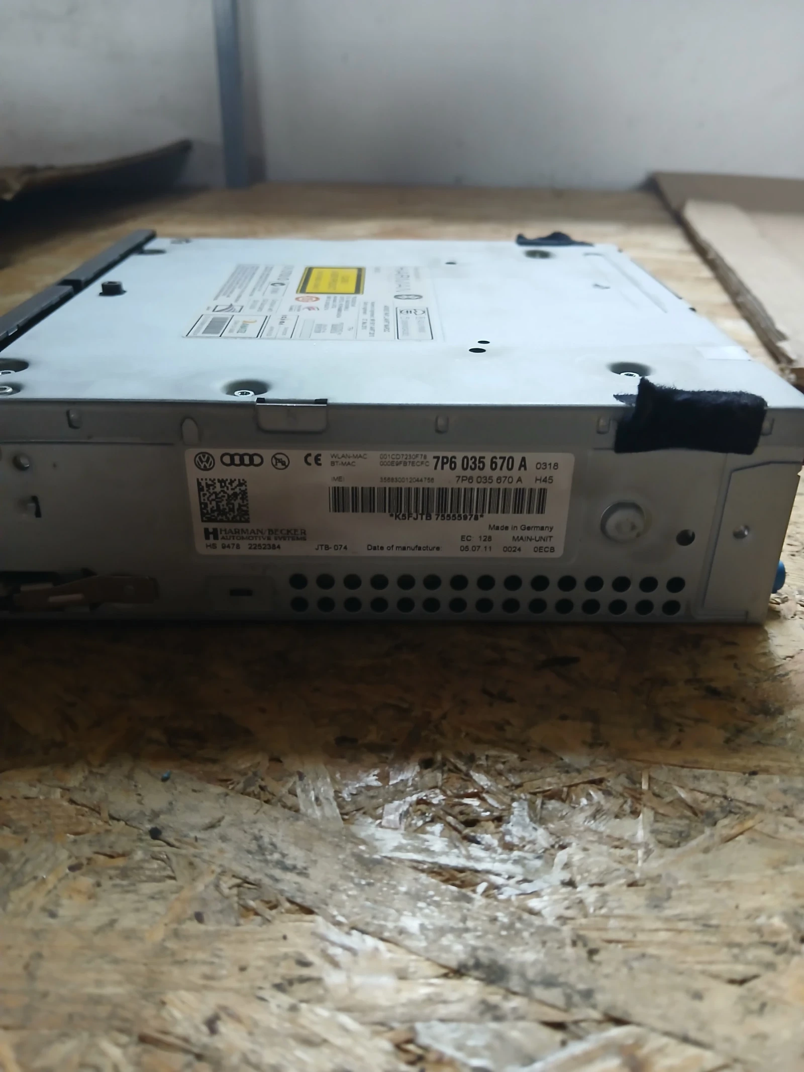 7P6 035 670 A навигационна система VW Touareg 2012г , снимка 3 - Части - 56265950