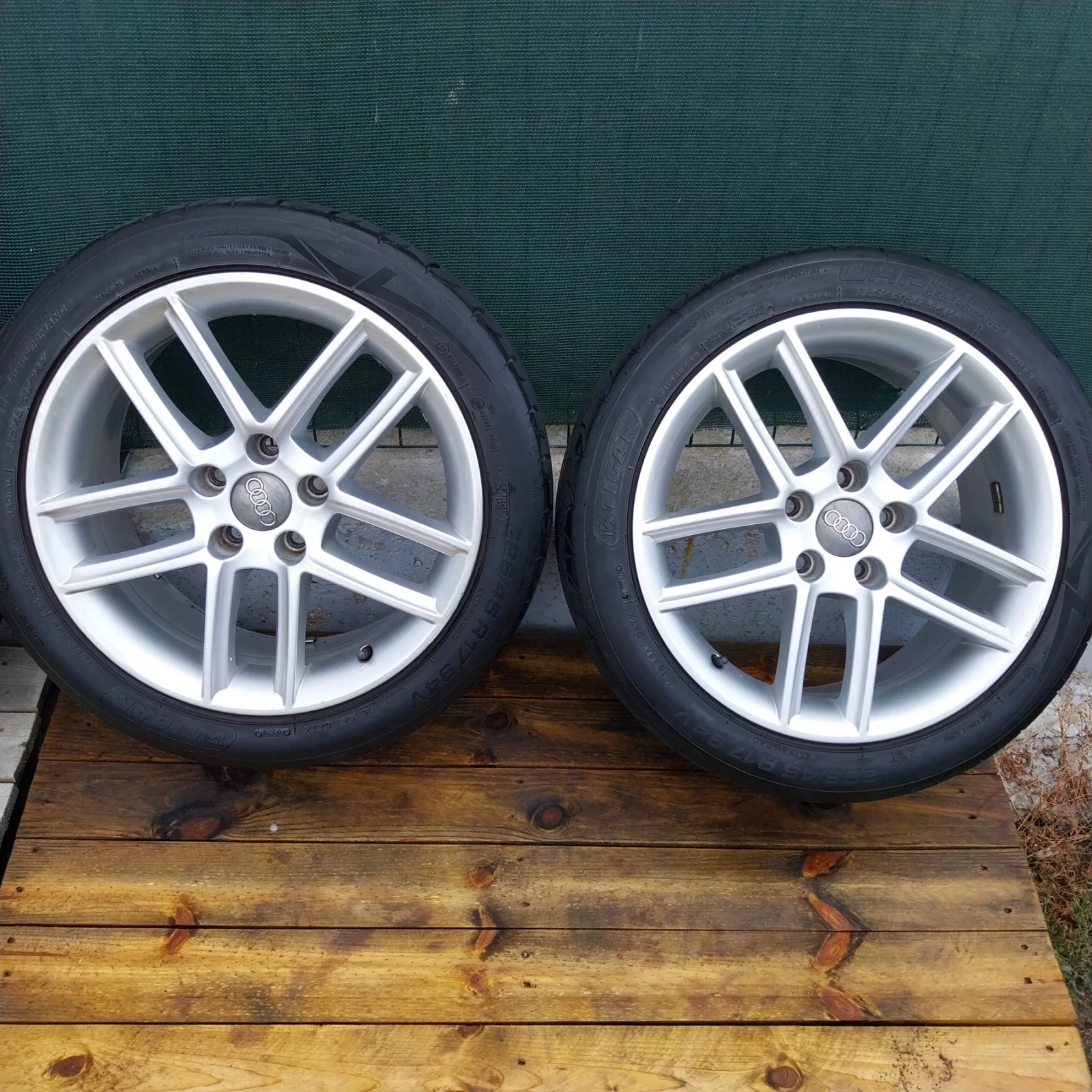    225/45R17  Audi A4 | Mobile.bg   3