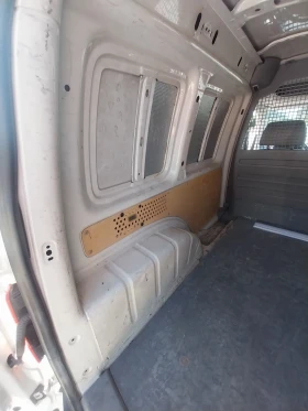 VW Caddy 1.9 105, снимка 7