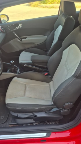 Audi A1 1.4 Бензин , снимка 11