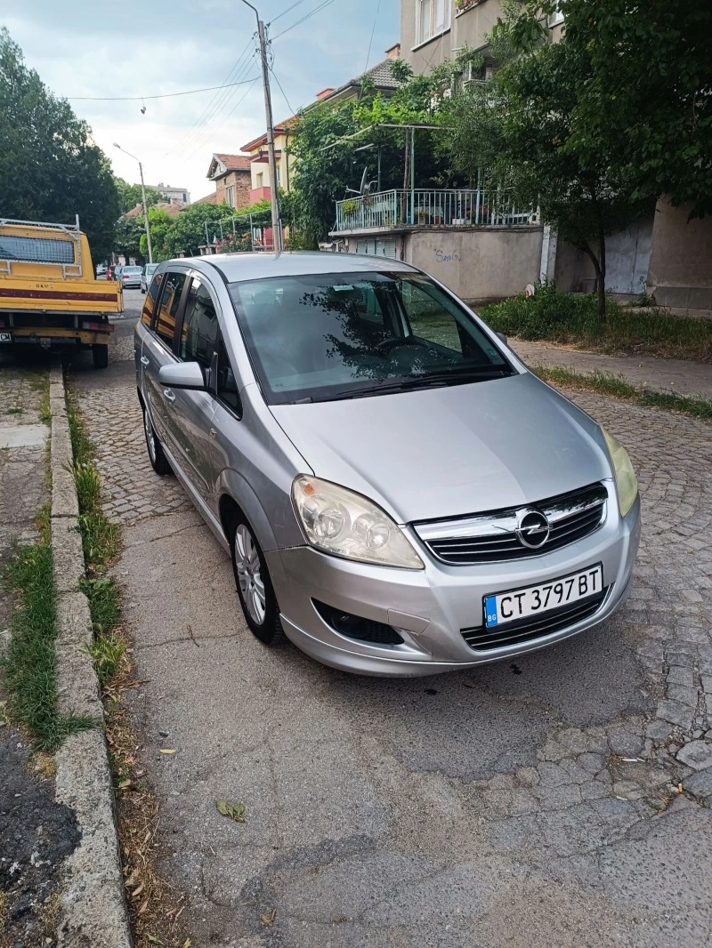 Opel Zafira, снимка 1 - Автомобили и джипове - 47317720