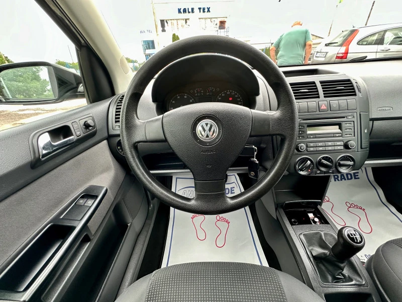 VW Polo 1.2 бензин, снимка 10 - Автомобили и джипове - 46466073