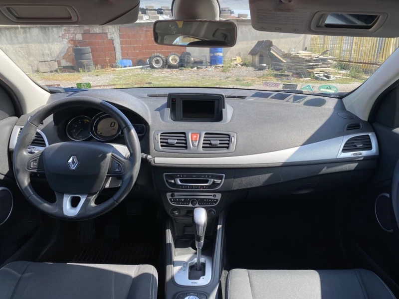 Renault Megane 110hp AUTOMATIC/NAVI/, снимка 13 - Автомобили и джипове - 47336723