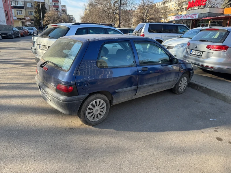 Renault Clio, снимка 3 - Автомобили и джипове - 49241824