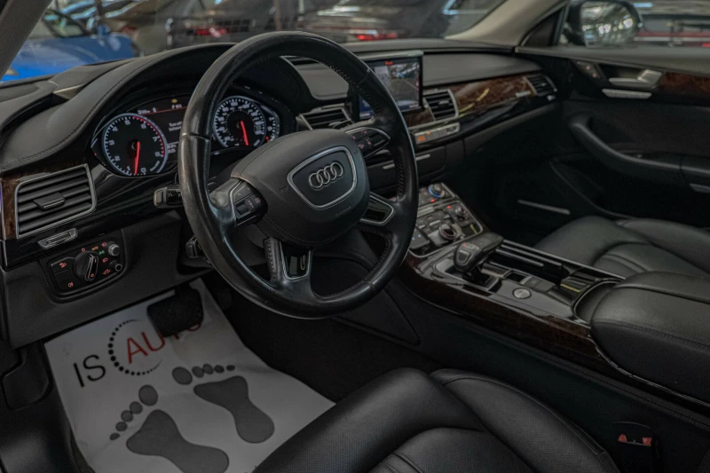 Audi A8 4.0TFSI/LONG/Bose/HuD/Обдухване/Камера, снимка 7 - Автомобили и джипове - 51372352