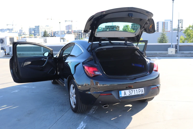 Opel Astra GTC, снимка 10 - Автомобили и джипове - 52561414