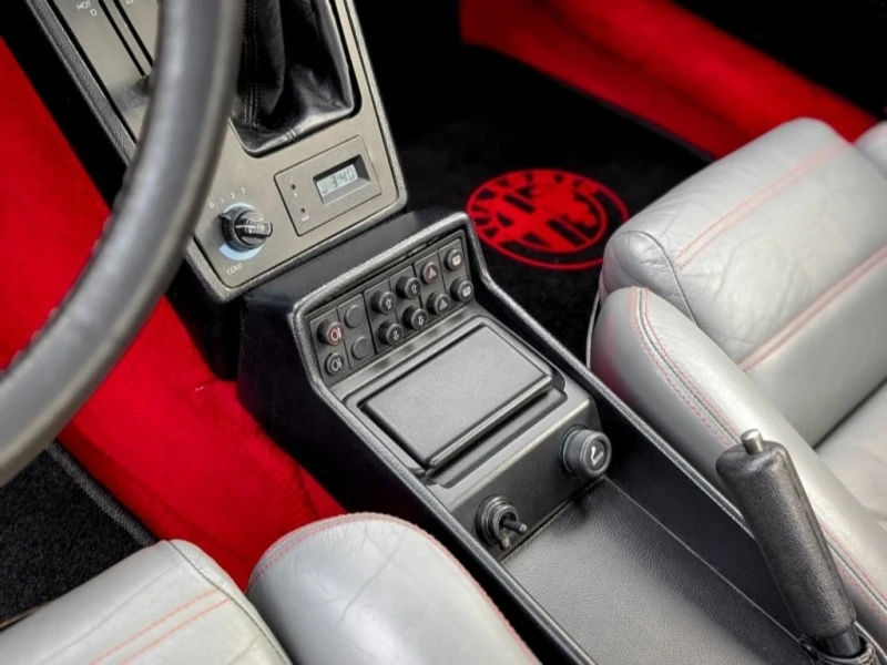 Alfa Romeo Spider * QUADRIFOGLIO AS IS * CARFAX * ЦЕНА ДО БГ, снимка 16 - Автомобили и джипове - 53020542