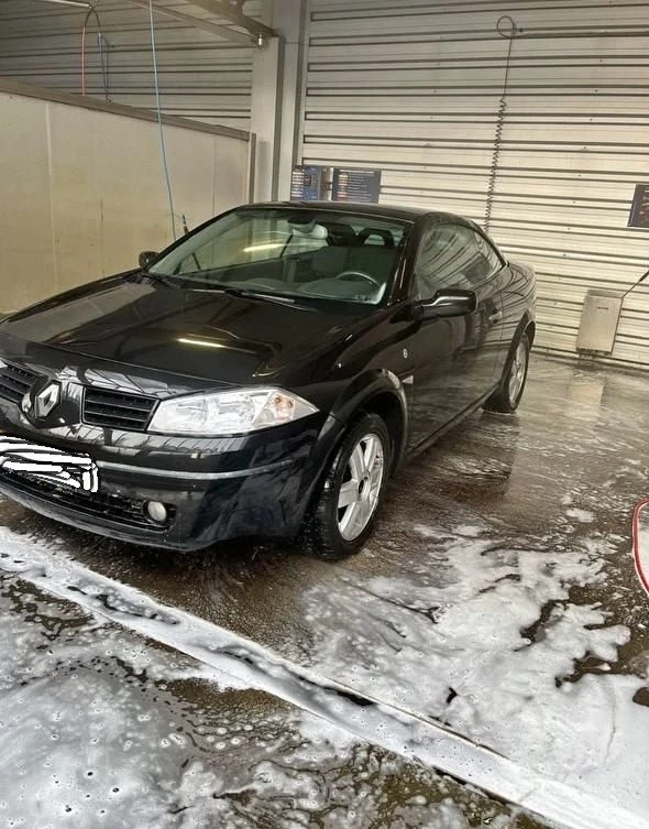 Renault Megane 2.00 benzin 16V, снимка 1 - Автомобили и джипове - 49471958