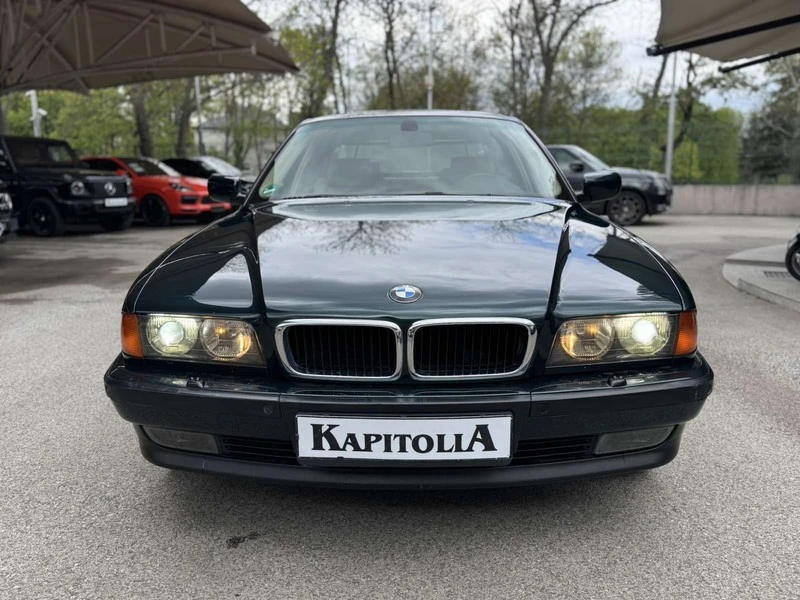 BMW 740 i, снимка 3 - Автомобили и джипове - 56425053