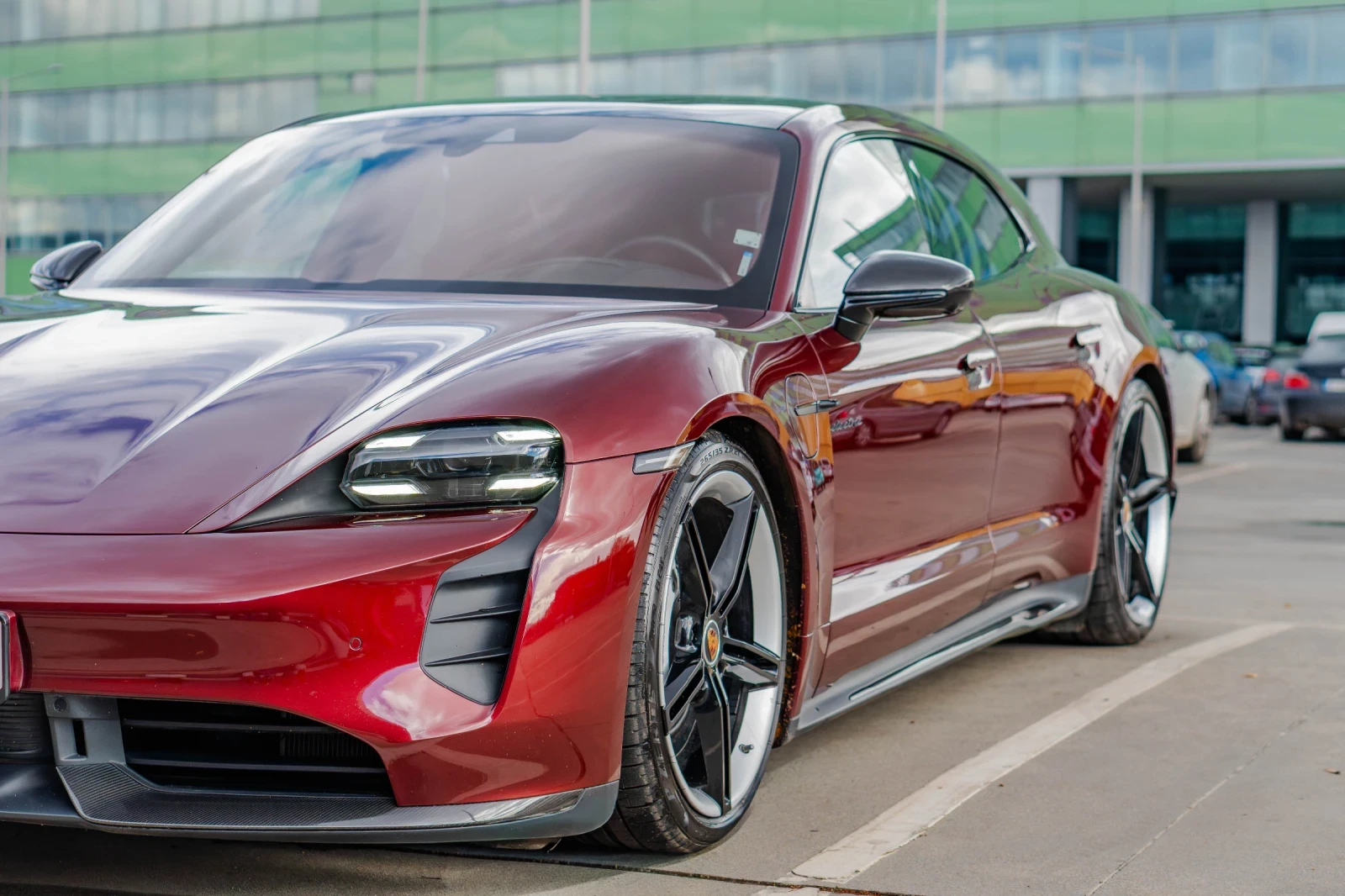 Porsche Taycan GTS Sport Turismo, снимка 1