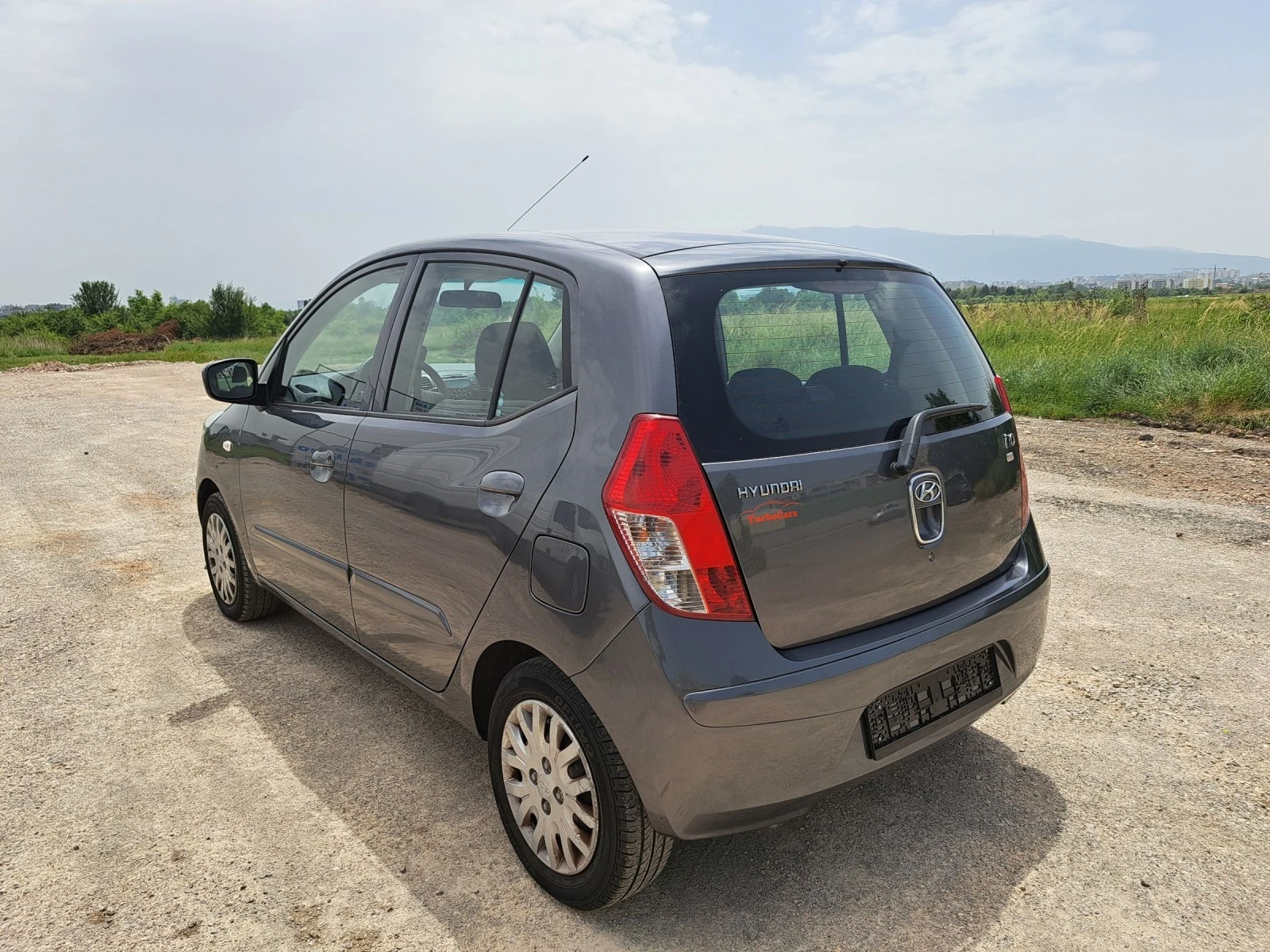 Hyundai I10 Автоматик * 60 000 км * Лизинг * Бартер - изображение 2