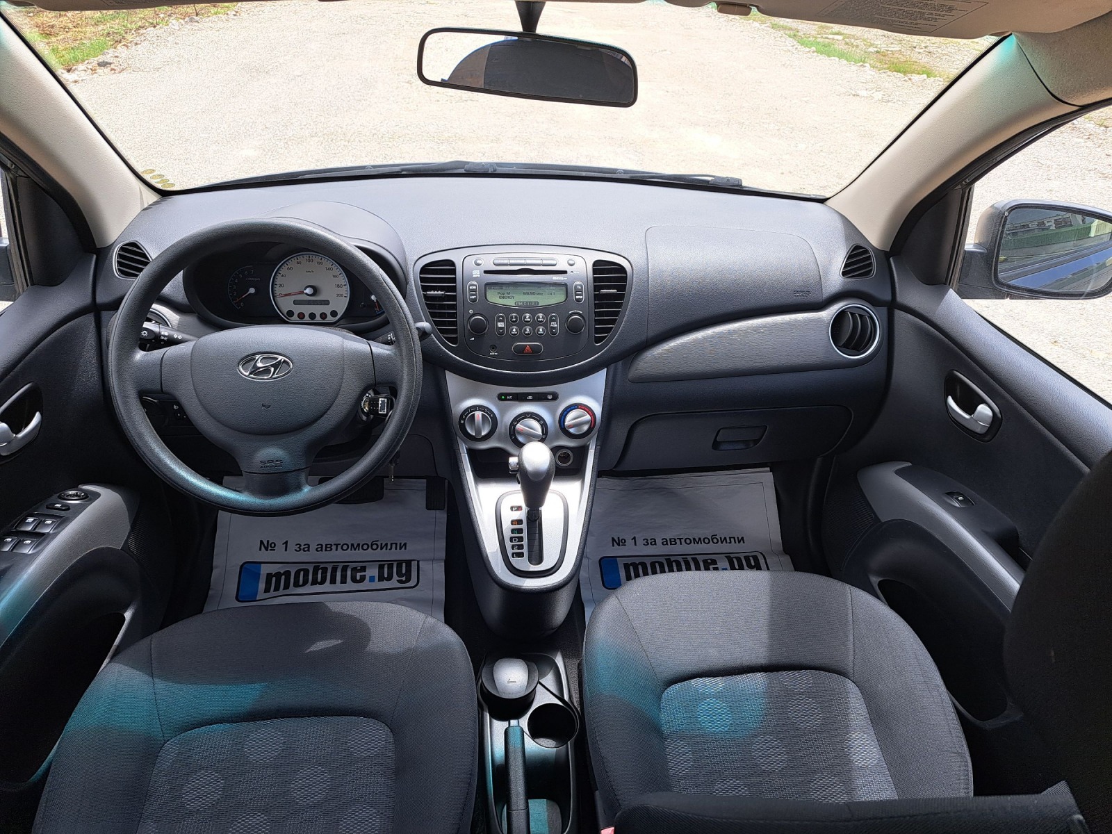 Hyundai I10 Автоматик * 60 000 км * Като нов * Обслужен - изображение 7