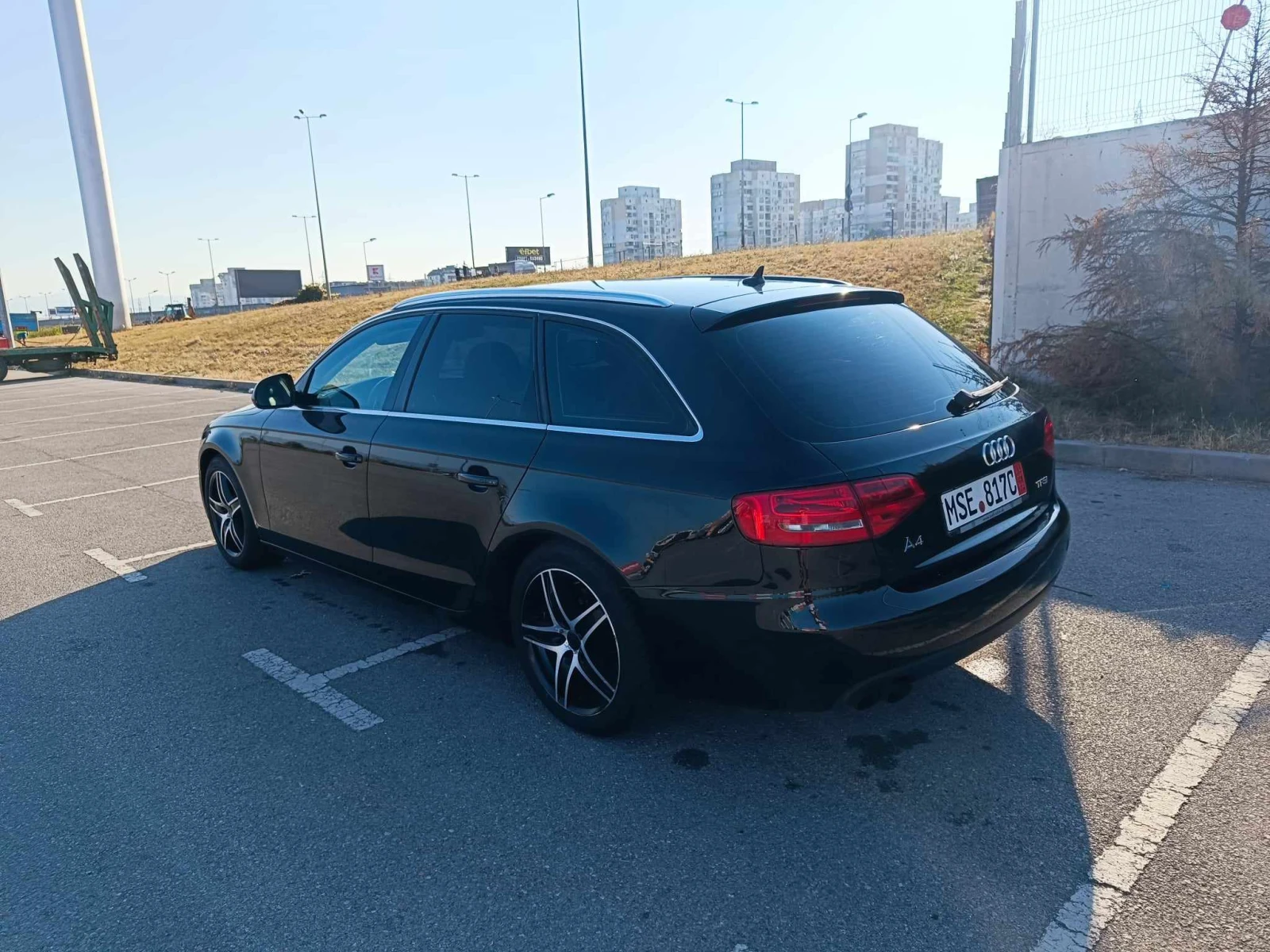 Audi A4 Комби - изображение 6