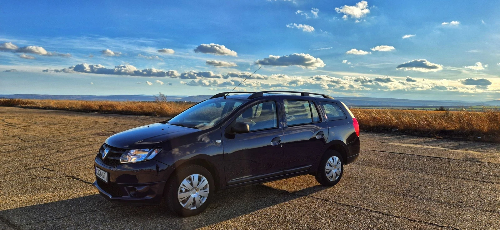 Dacia Logan 1.2 MCV ПЕРФЕКТНА  - изображение 4