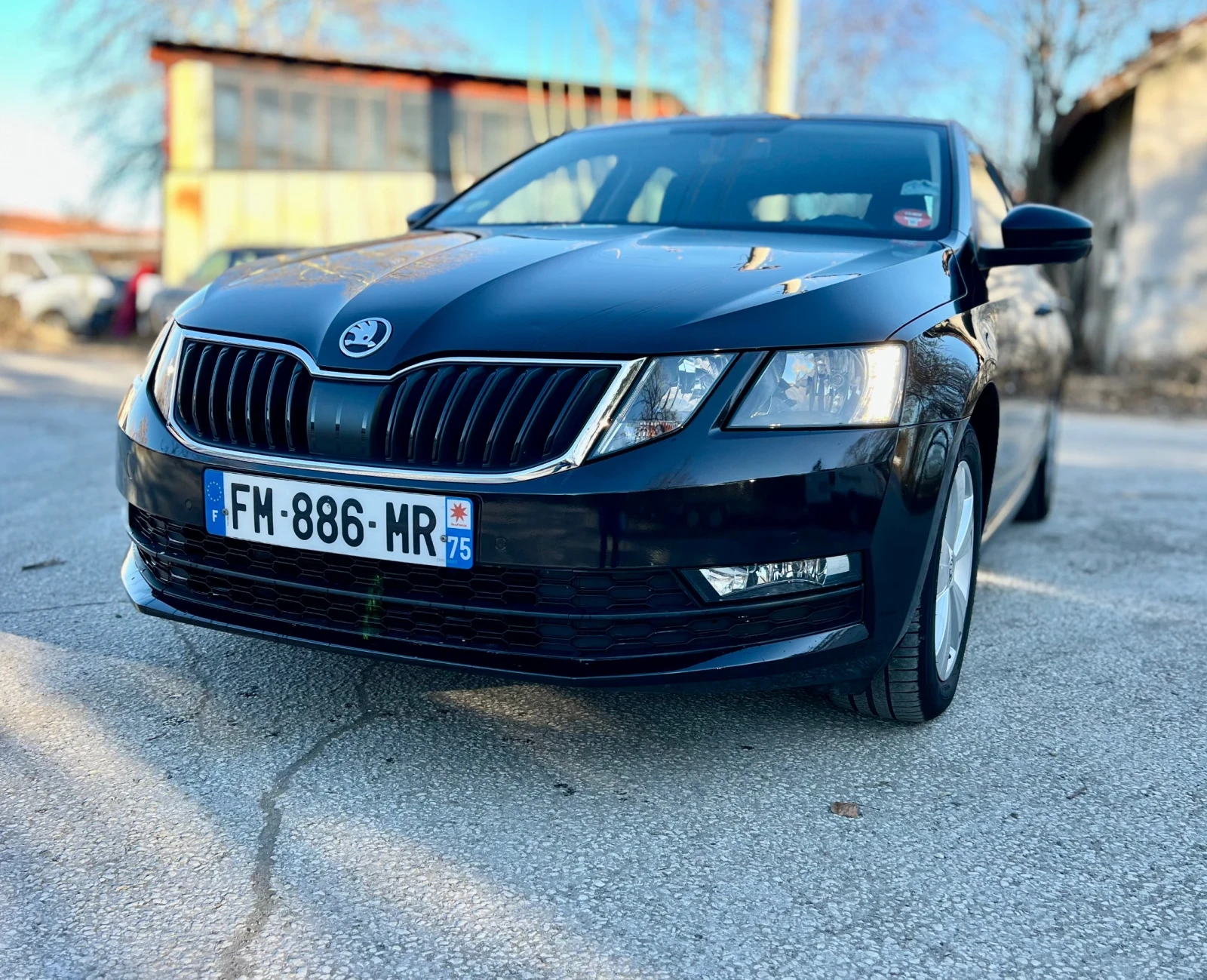 Skoda Octavia 2.0TDI AUTOMATIC DSG NAVI - изображение 2