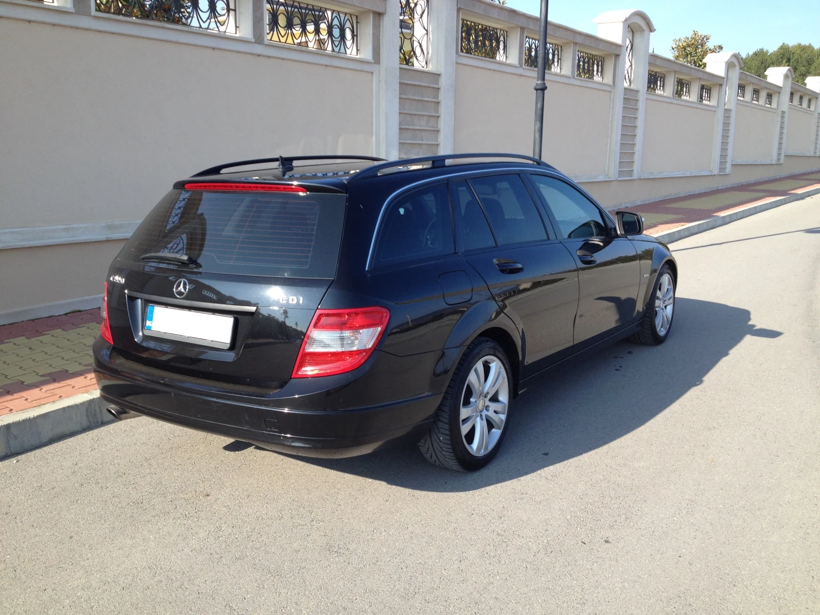 Mercedes-Benz C 220  - изображение 5