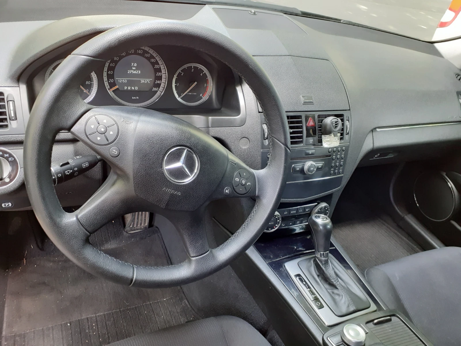 Mercedes-Benz C 220  - изображение 8