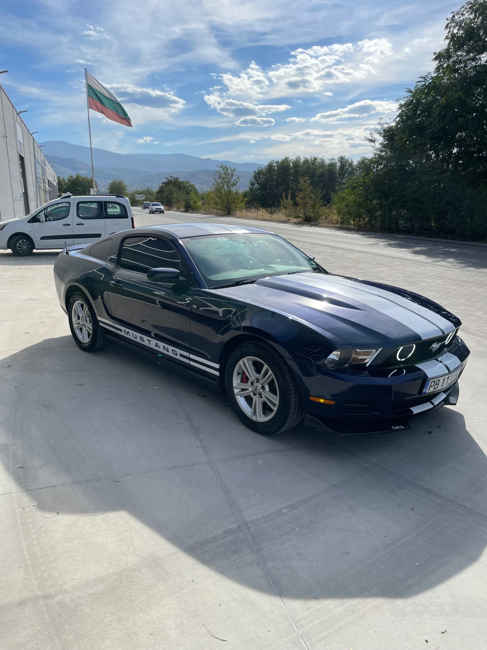 Ford Mustang  - изображение 7