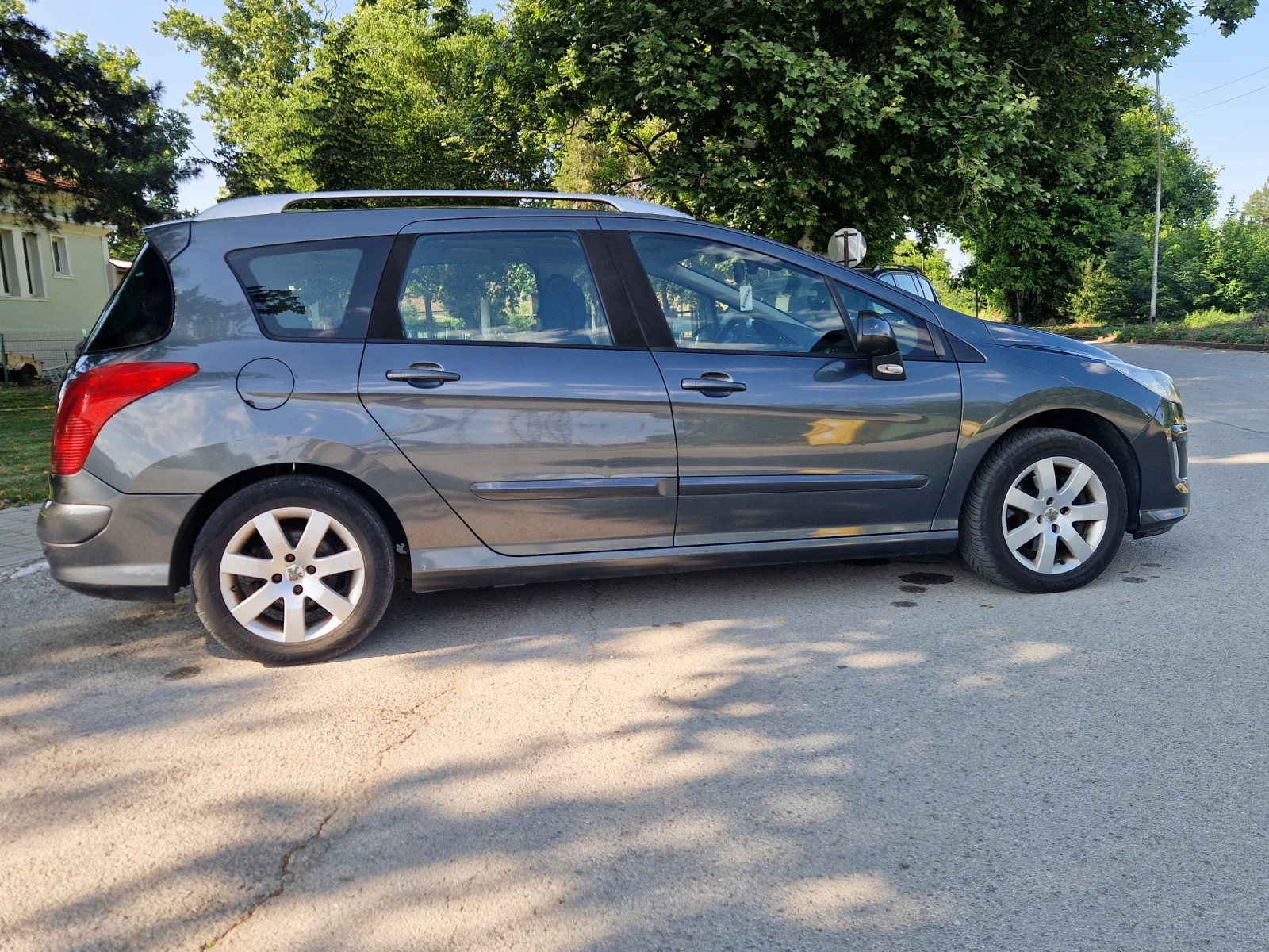 Peugeot 308 2.0 HDI - изображение 8