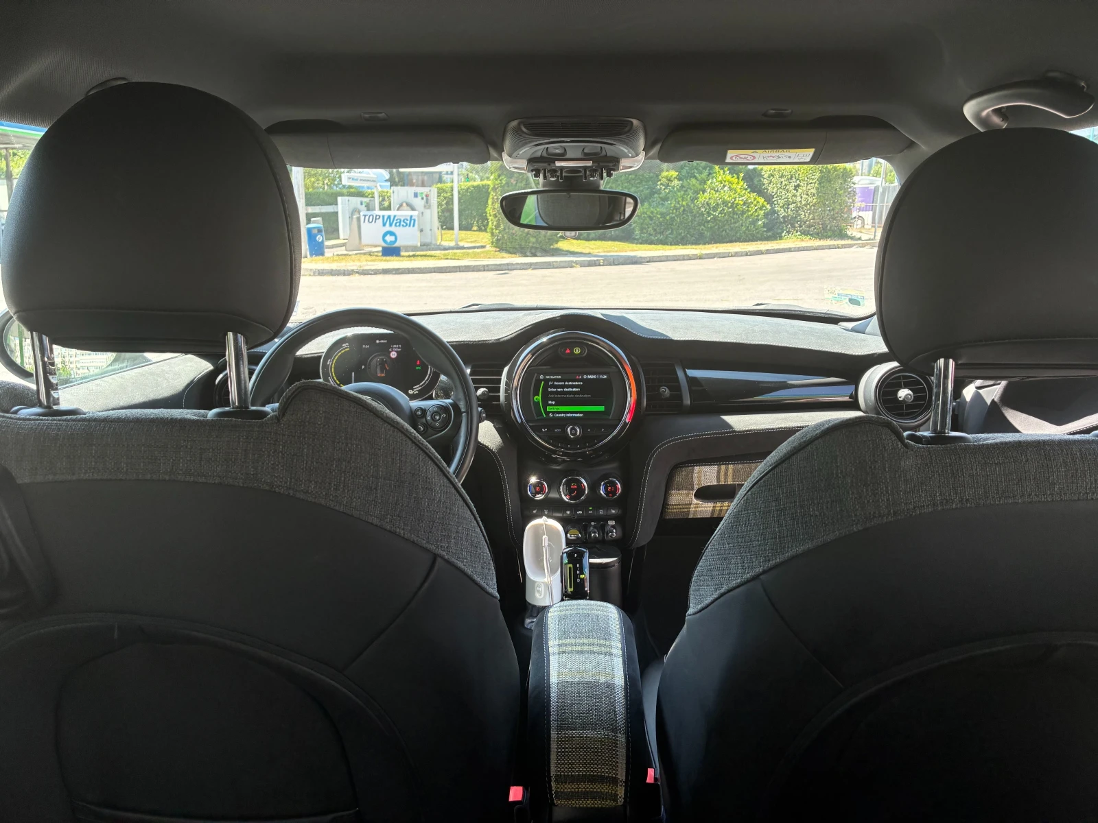 Mini Cooper SE - изображение 8