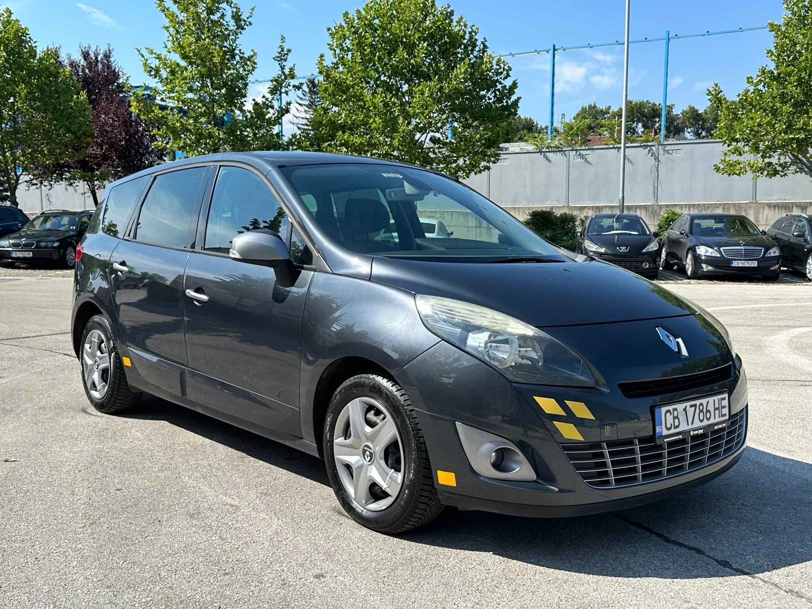 Renault Megane Scenic 1.5d 110 к.с. - изображение 6