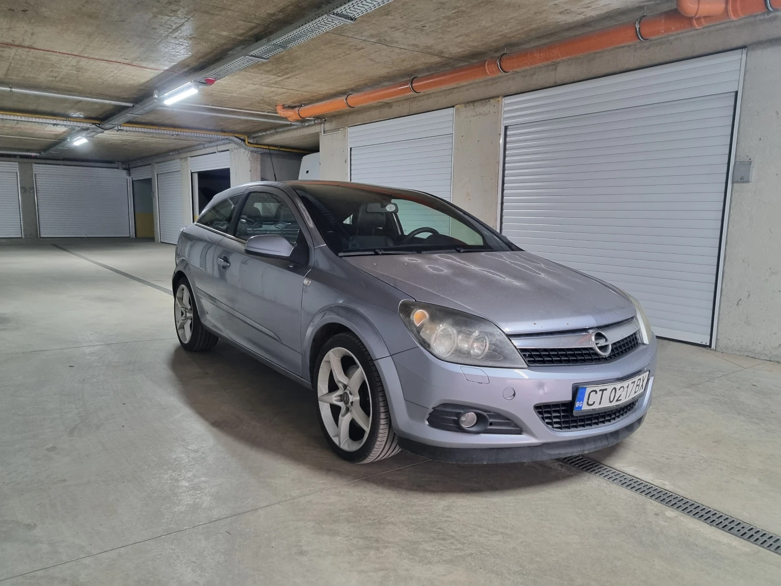 Opel Astra GTC - изображение 3