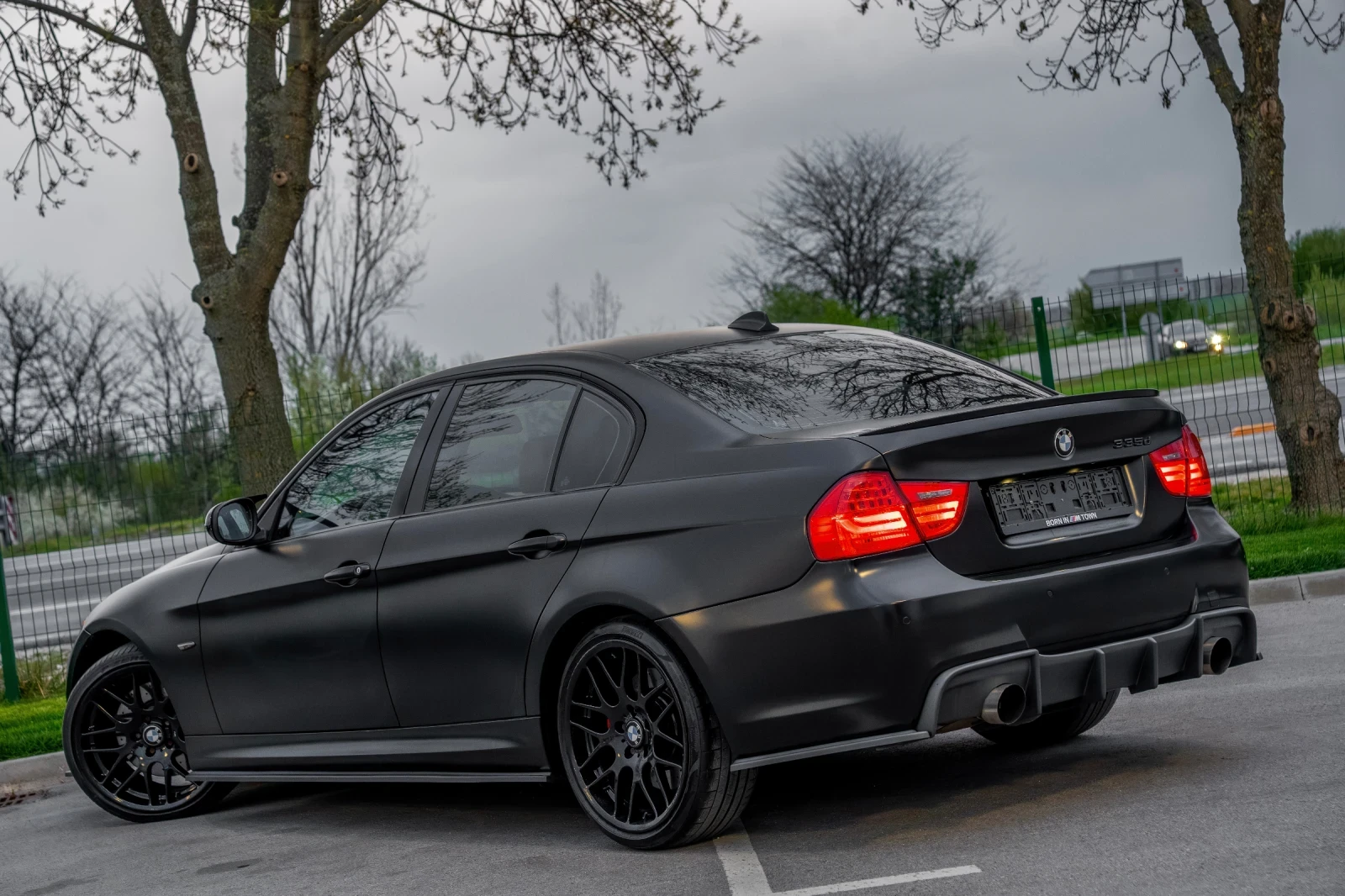 BMW 335 d LCI M57 / Individual Frozen Black / Без Аналог, снимка 7 - Автомобили и джипове - 54214469