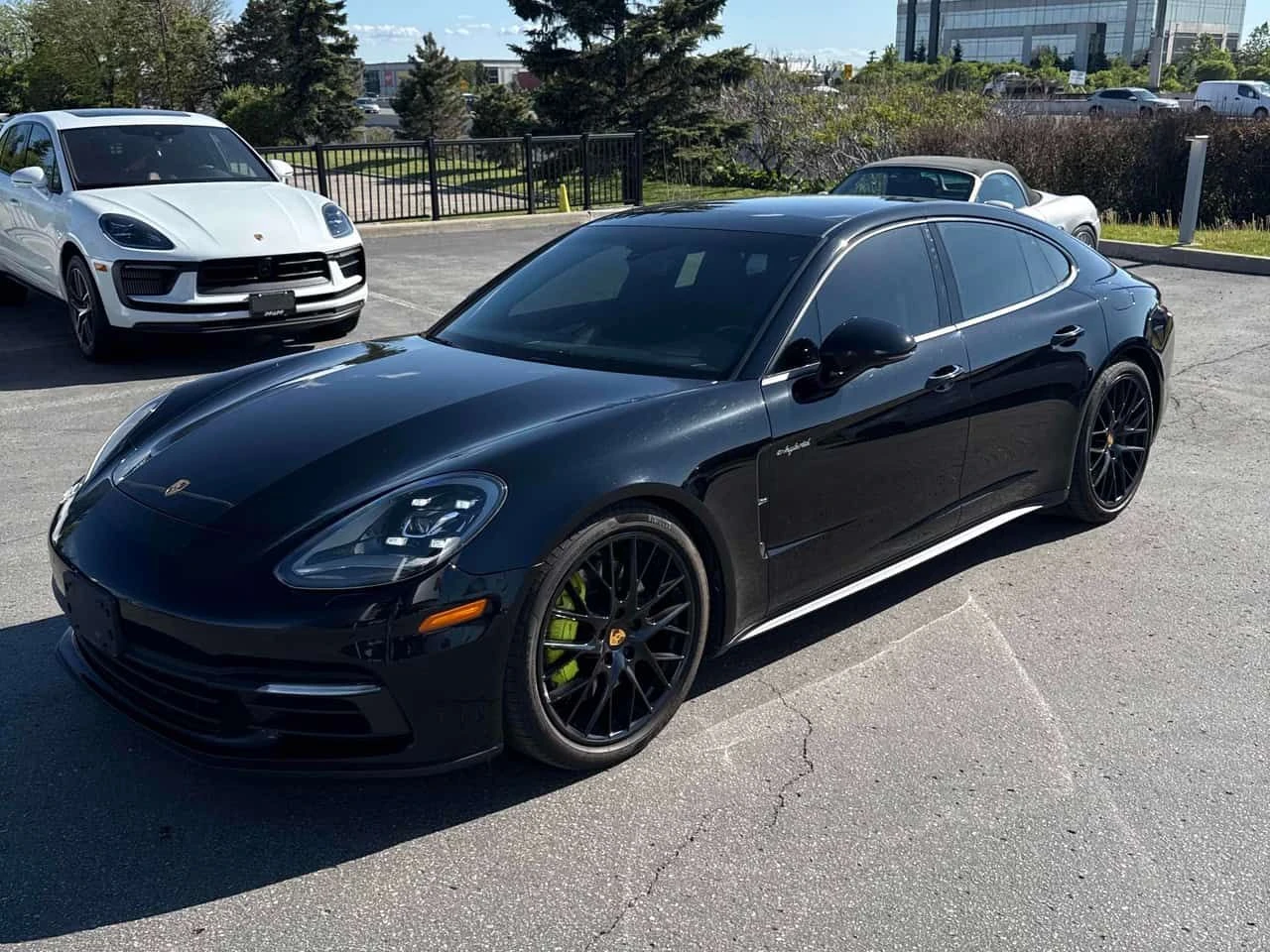 Porsche Panamera 4  CARFAX, снимка 3 - Автомобили и джипове - 54711592