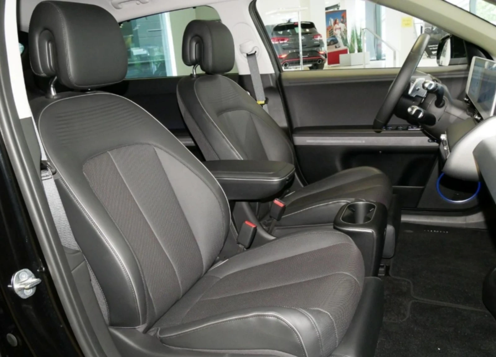 Hyundai Ioniq 5 AWD/73KWhUniq/В ГАРАНЦИЯ, снимка 4 - Автомобили и джипове - 54952934