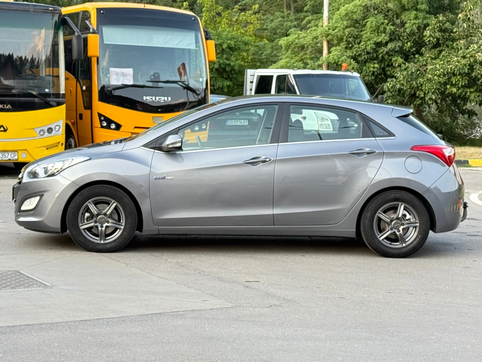 Hyundai I30 1.6CRDI 110кс/Климатроник/Подгрев, снимка 9 - Автомобили и джипове - 55180349
