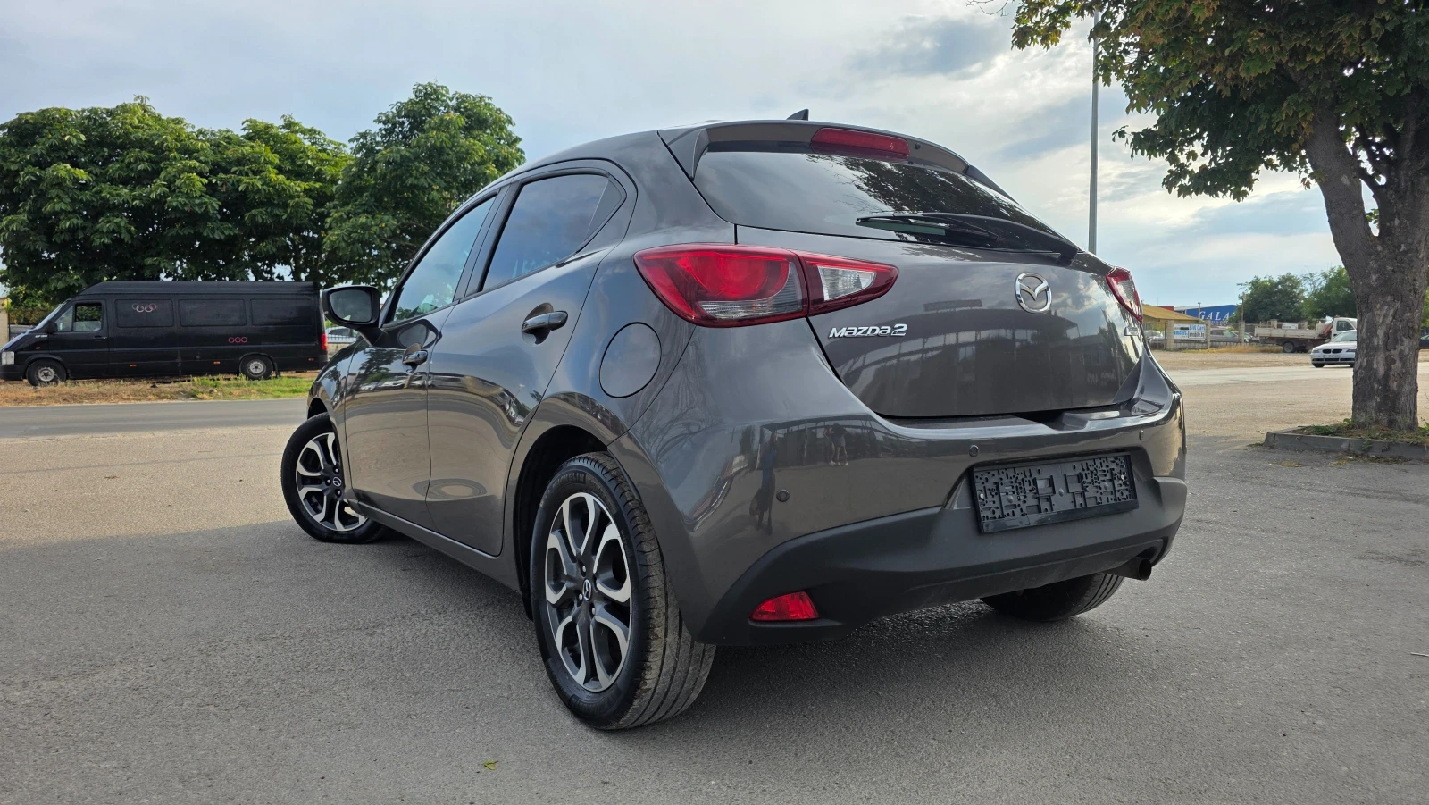 Mazda 2 КАТО НОВА/FUL-FUL, снимка 4 - Автомобили и джипове - 55658371