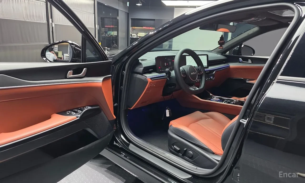 Kia K5 BEST SELECTION| AMBER LEATHER| VENT| STYLE PKG, снимка 9 - Автомобили и джипове - 55960240