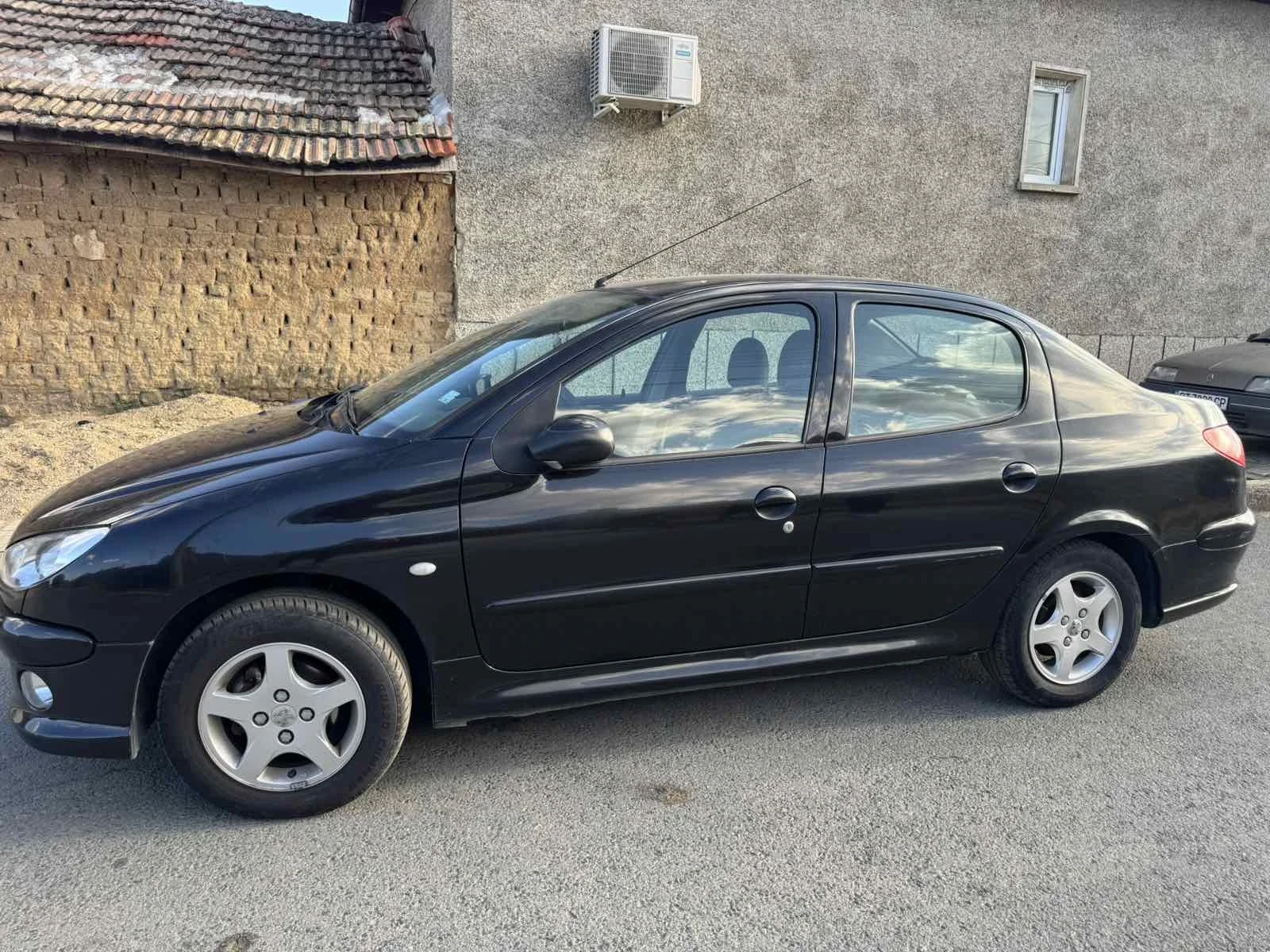 Peugeot 206, снимка 4 - Автомобили и джипове - 55982075