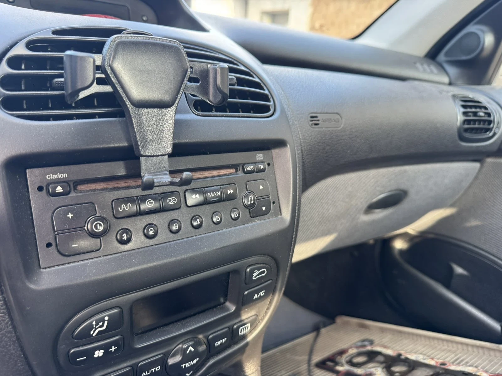 Peugeot 206, снимка 13 - Автомобили и джипове - 55982075