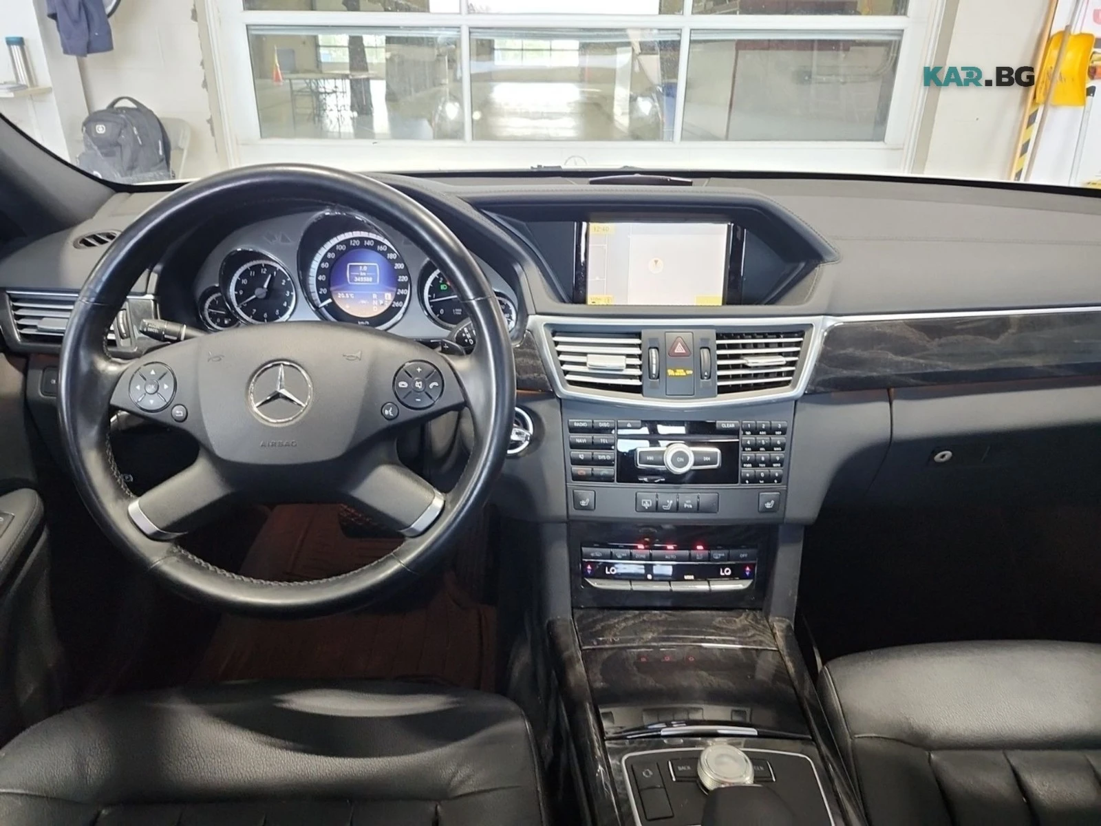 Mercedes-Benz E 350 * AMG Line * АвтоКредит * (ЦЕНА ДО БГ), снимка 8 - Автомобили и джипове - 56005746