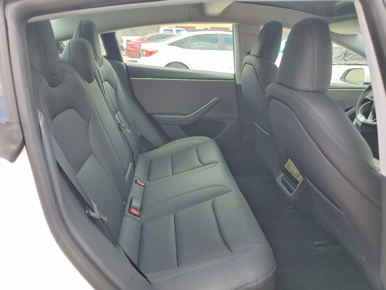 Tesla Model 3 LONG RANGE* RWD* КОЖА* ПОДГРЕВ* ПАНО* ОБДУХВАНЕ* , снимка 10 - Автомобили и джипове - 56074952