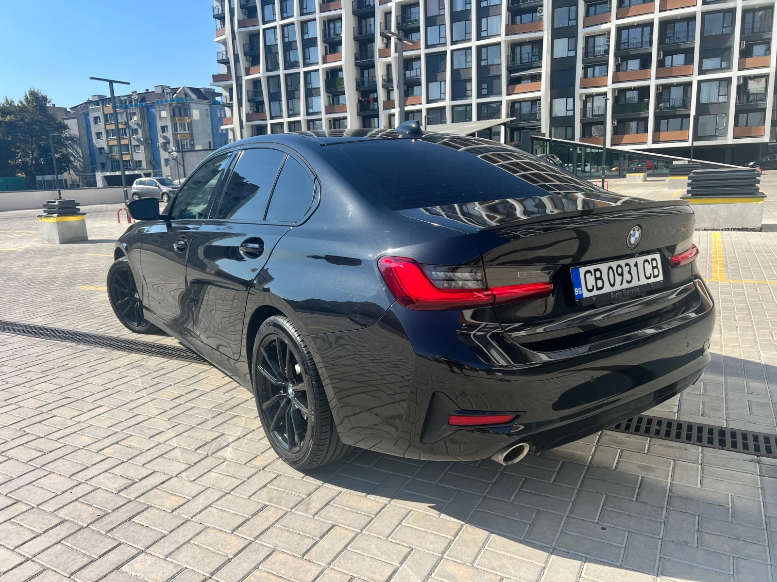 BMW 330 BMW 330i G20 Shadow Edition | 2019 | 258 к.с. , снимка 3 - Автомобили и джипове - 56233283