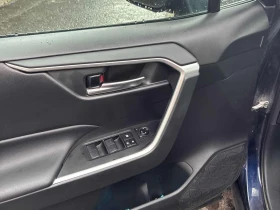 Toyota Rav4 * XLE * CARFAX * ОПЦИЯ ЗА ФИНАНСИРАНЕ, снимка 11