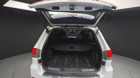 Jeep Grand cherokee OVERLAND* 8ZF* 4X4* DISTRONIC* ОБДУХ* PANO* , снимка 16